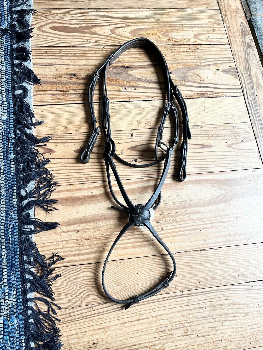 NWOT Figure Eight Bridle with Fancy White Stitching size cob